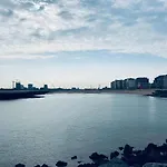 Daire Rustig Met Zeezicht Dicht Bij Het Centrum Oostende