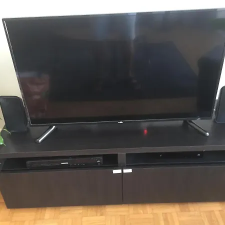 Rustig Met Zeezicht Dicht Bij Het Centrum Apartamento *