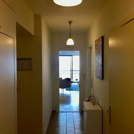 아파트 Rustig Met Zeezicht Dicht Bij Het Centrum