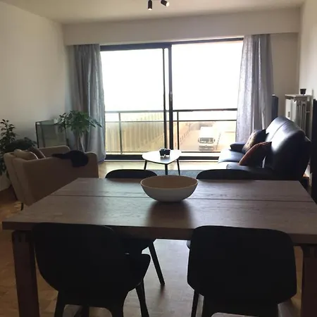 Rustig Met Zeezicht Dicht Bij Het Centrum Apartamento