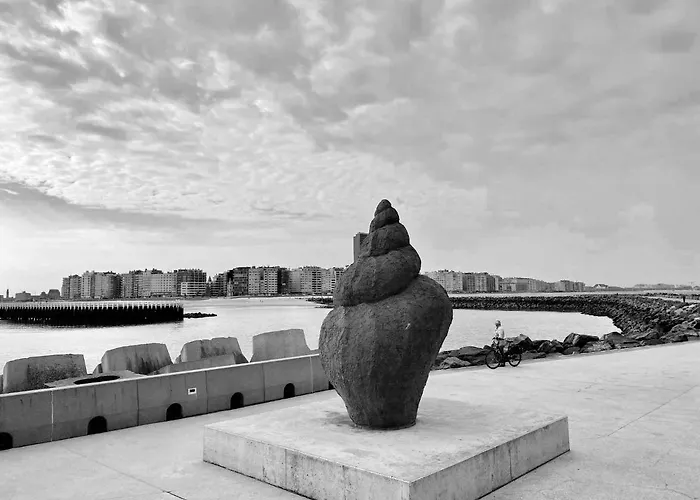 Appartement Rustig Met Zeezicht Dicht Bij Het Centrum *