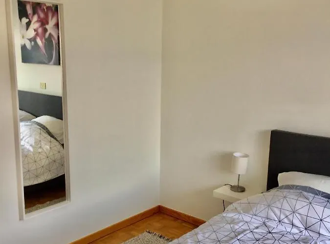 Rustig Met Zeezicht Dicht Bij Het Centrum Apartman *